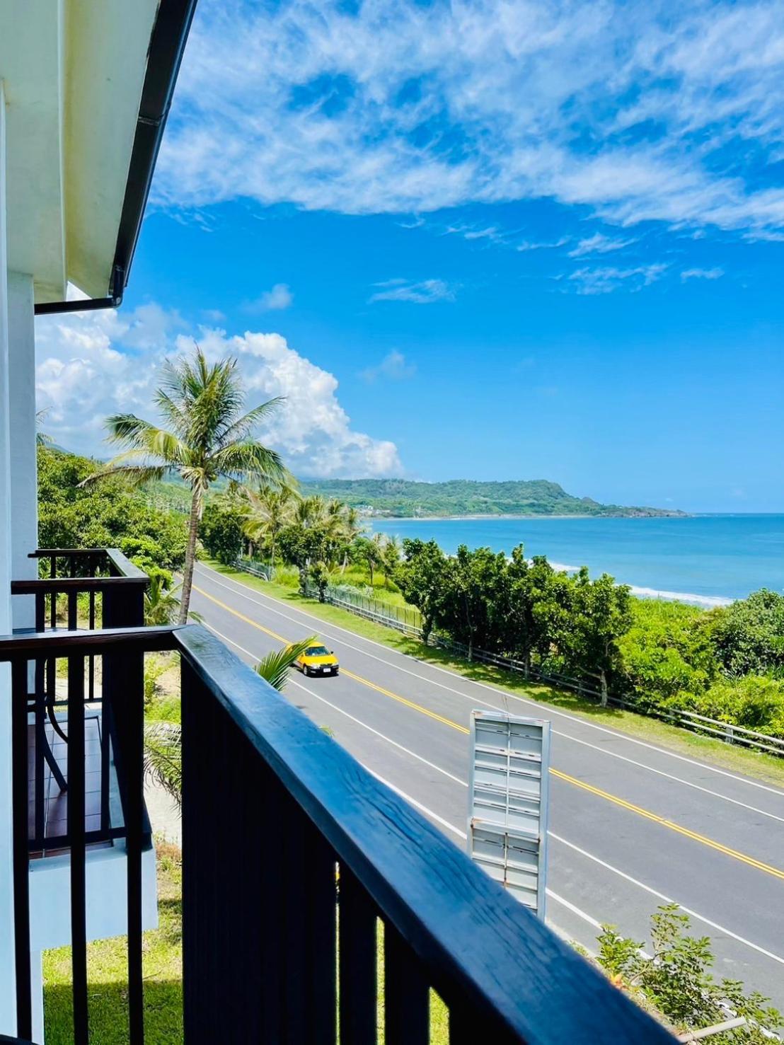 Taitung Blue Sea Villa Chenggong Bagian luar foto