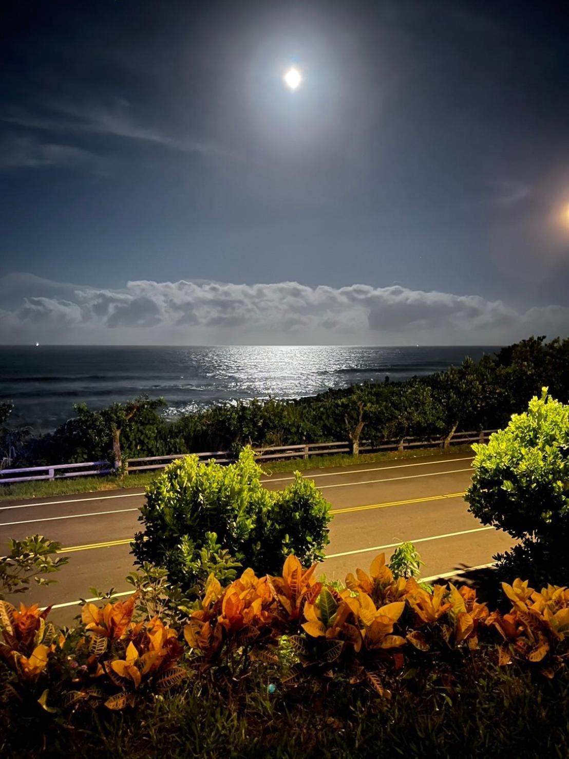 Taitung Blue Sea Villa Chenggong Bagian luar foto