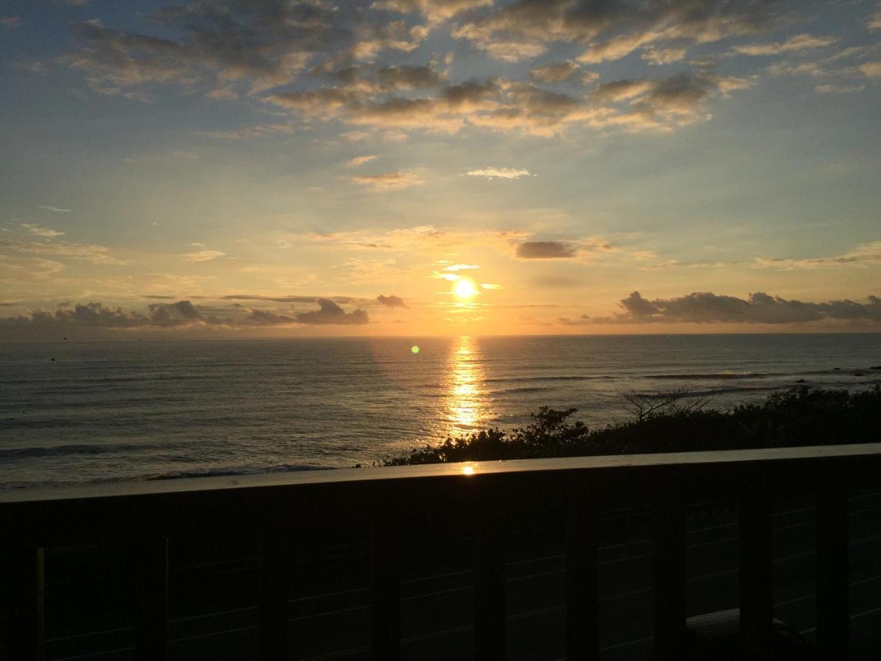 Taitung Blue Sea Villa Chenggong Bagian luar foto